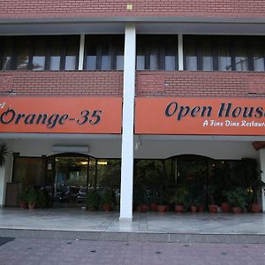 Hotel Orange 35